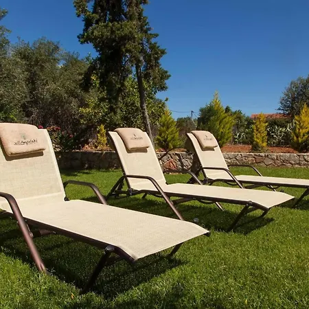 Βίλα Ampelaki - Premium With Heated Pool