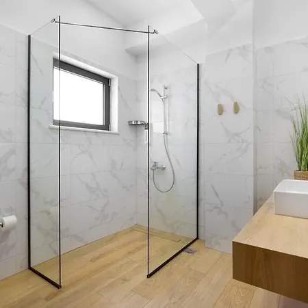 Βίλα Ampelaki - Premium With Heated Pool *